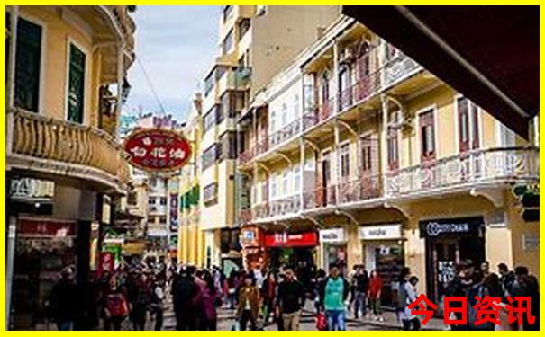 四川黄龙旅游景点介绍